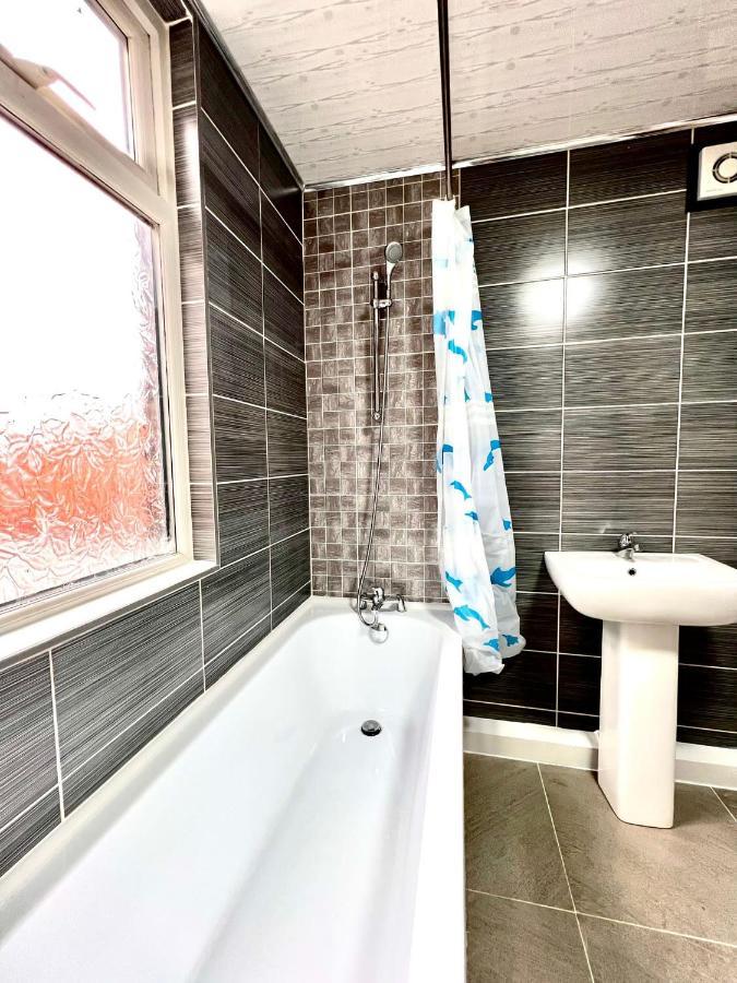 Relax Dotcom Leilighet Manchester Eksteriør bilde