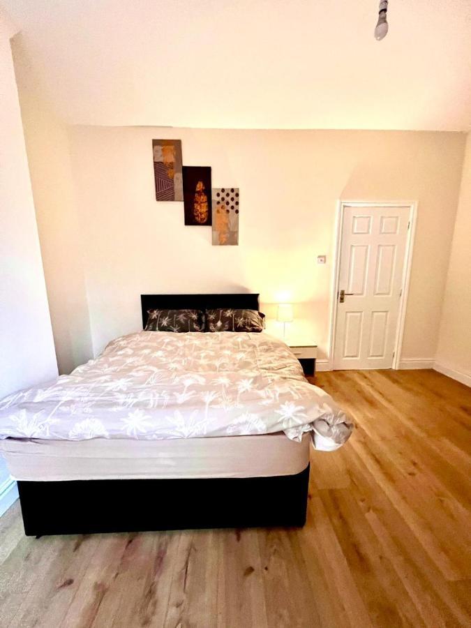 Relax Dotcom Leilighet Manchester Eksteriør bilde