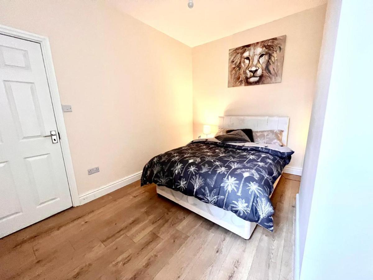 Relax Dotcom Leilighet Manchester Eksteriør bilde