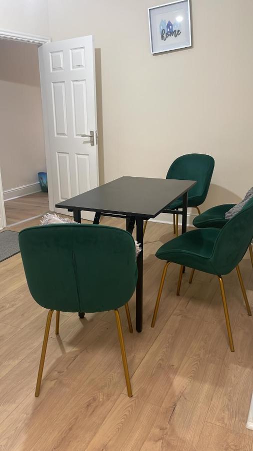 Relax Dotcom Leilighet Manchester Eksteriør bilde
